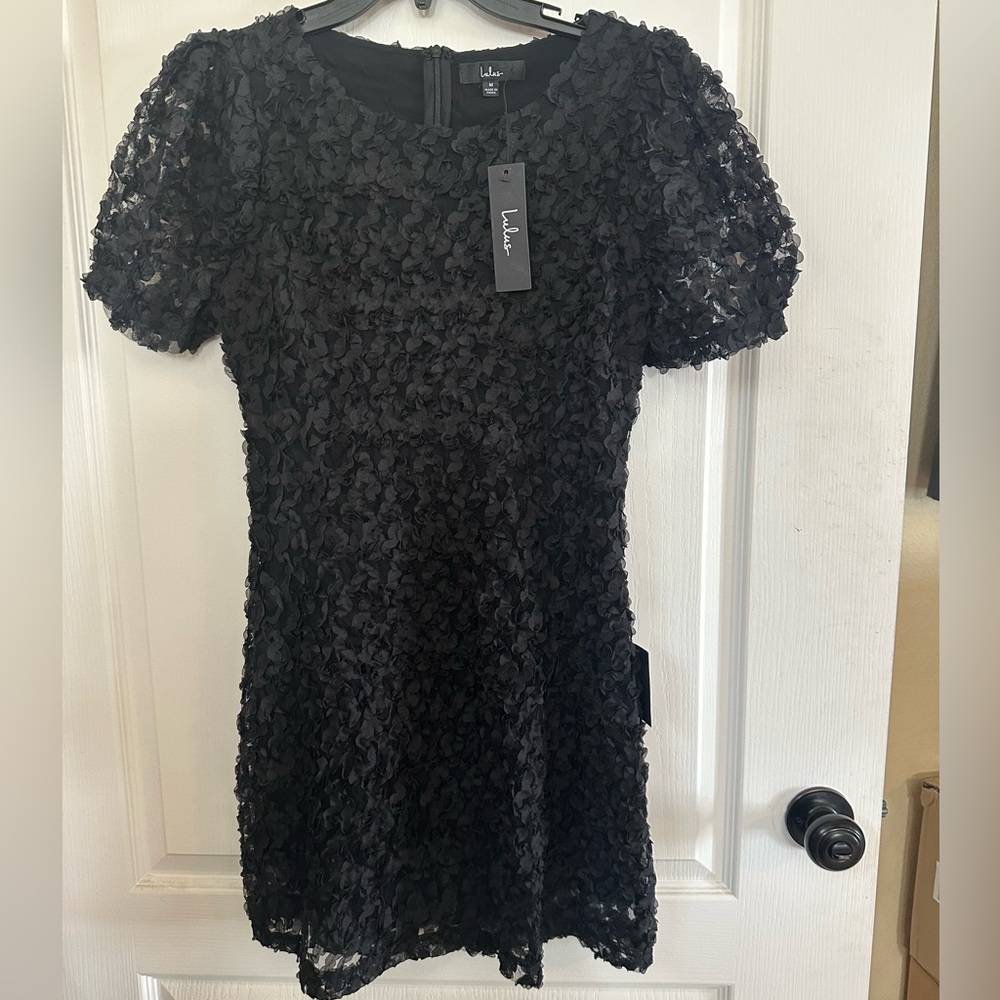 NWT Lulu's Textured Black Mini Dress w/Sheer Cap Sleeves  Size M
